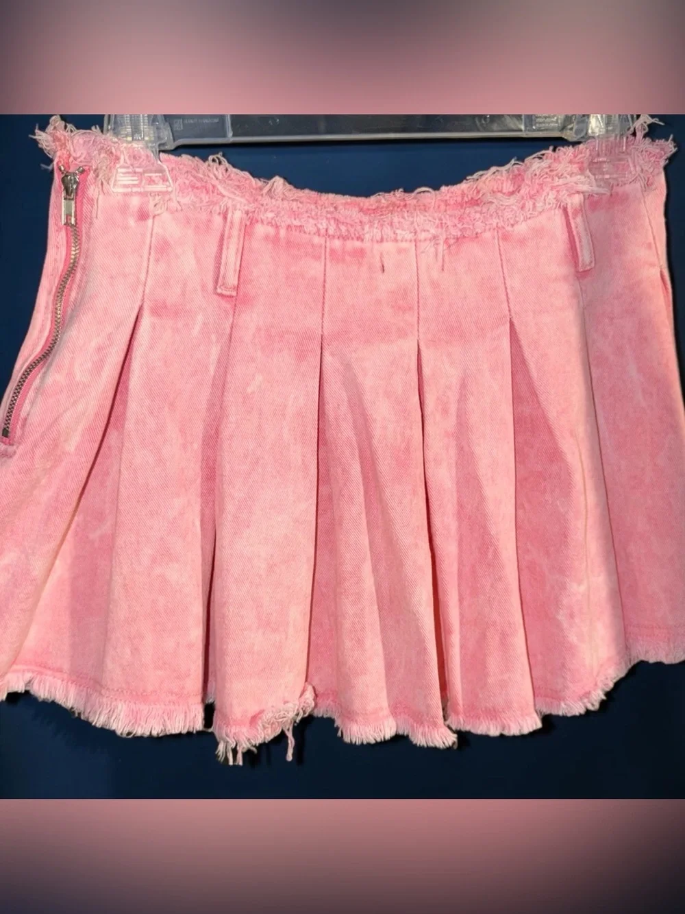 PrettyLittleThing Pastel Pink Pleated Mini Skirt